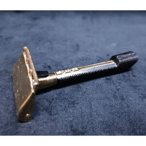 Vintage 50s 1960's GEM Razor Gold Black Handle Push Button Safety Razor